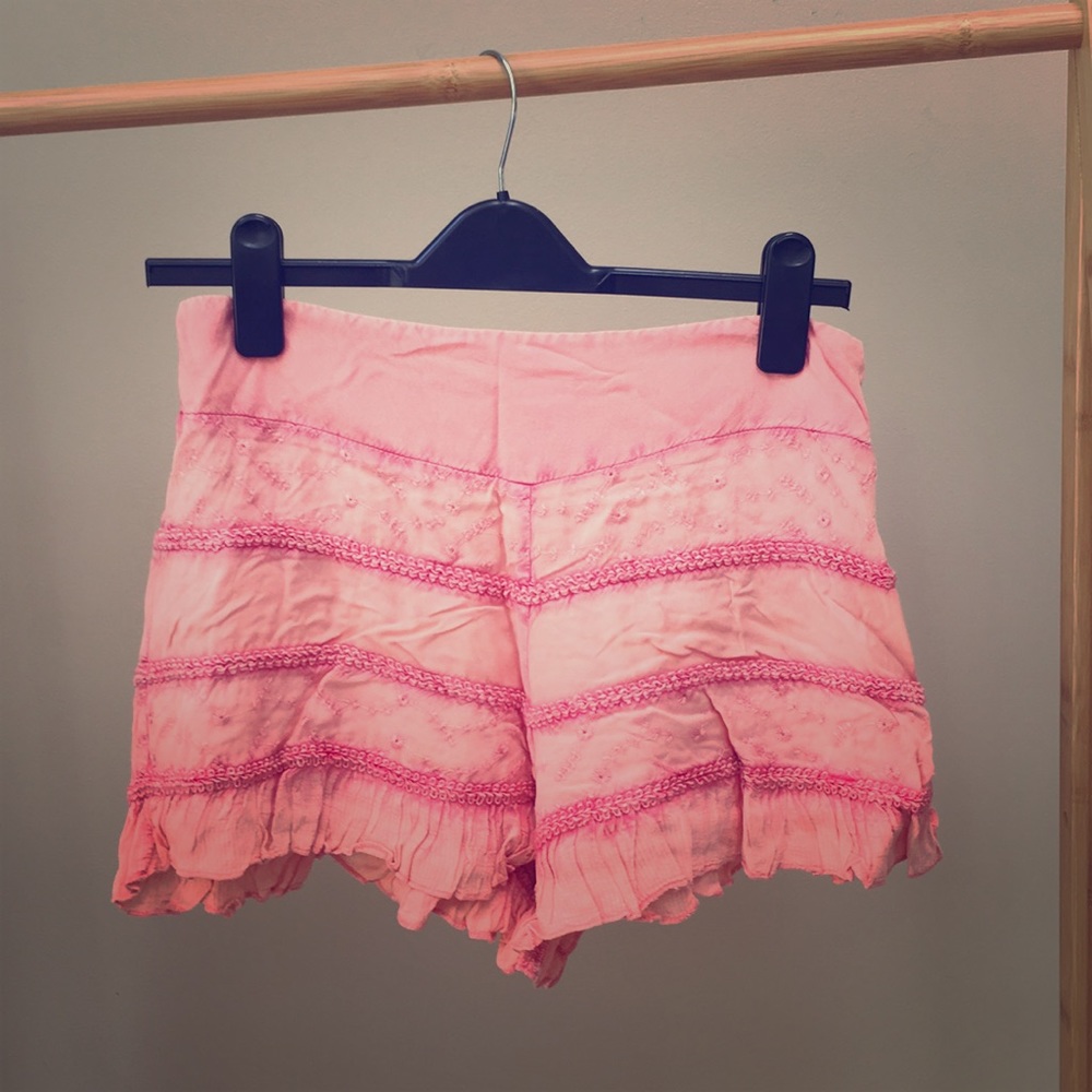 Free People Pink Ruffle Shorts Size Small